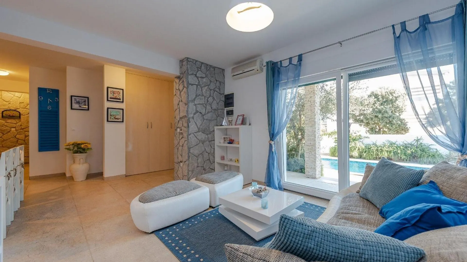After All Wohnung Mit Pool In Mandre, Pag Apartment