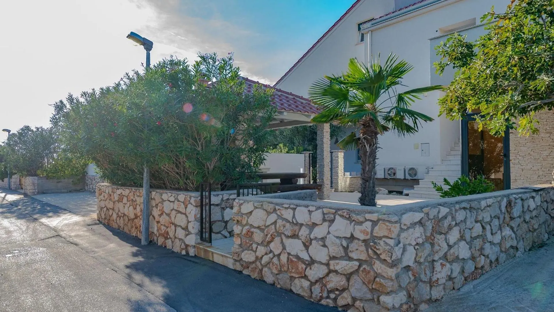 After All Wohnung Mit Pool In Mandre, Pag Apartment Mandre