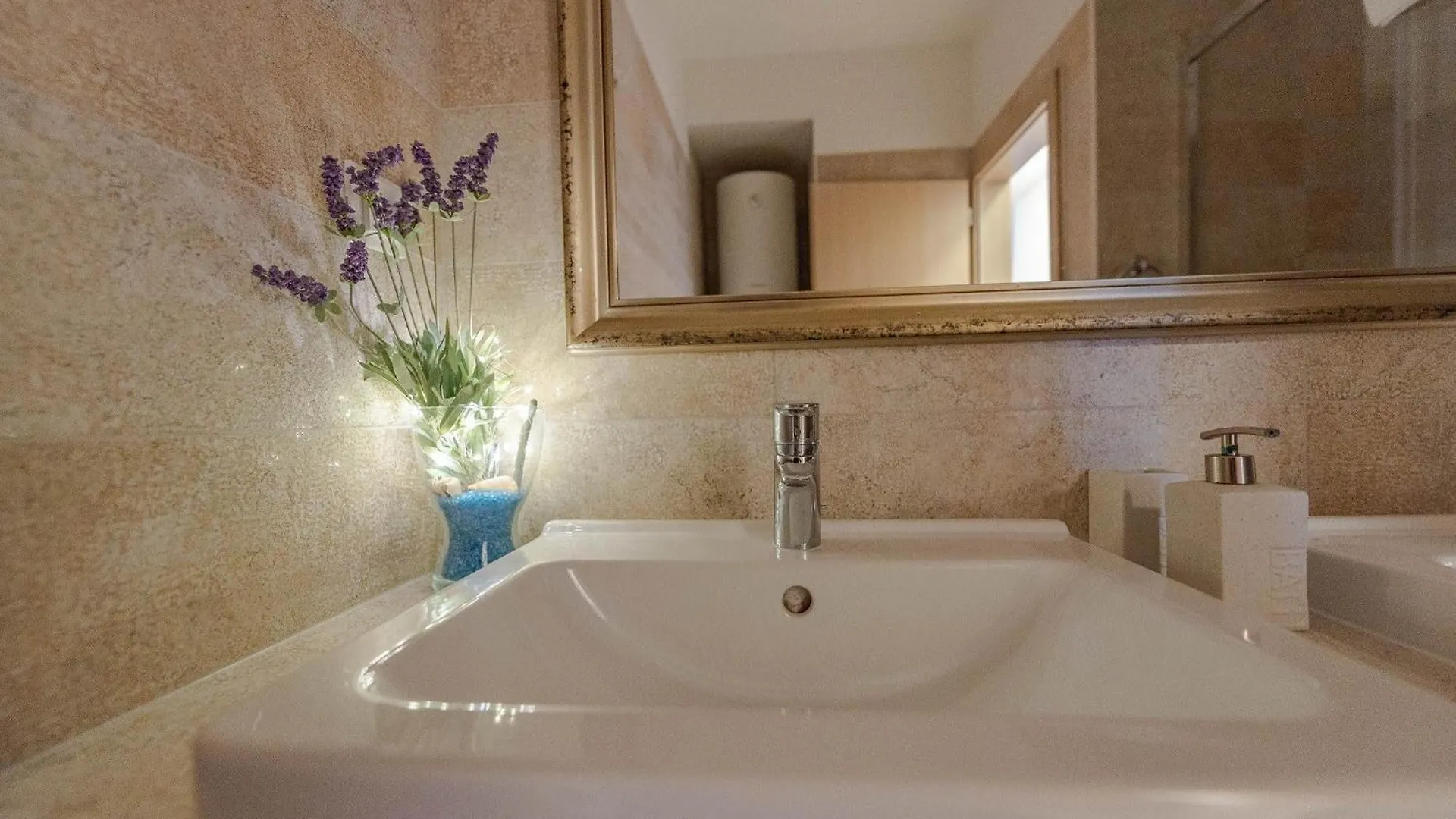 After All Wohnung Mit Pool In Mandre, Pag 0*, Mandre